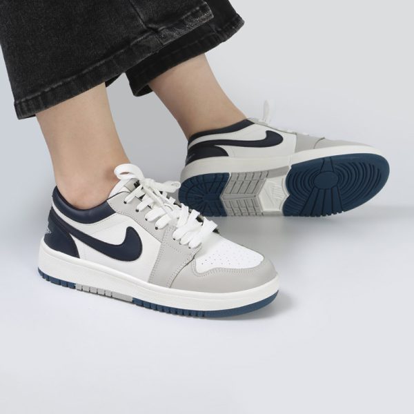 کفش و کتانی زنانه مدل NIKE JORDAN 1 رنگ طوسی مشکی کد M1341
