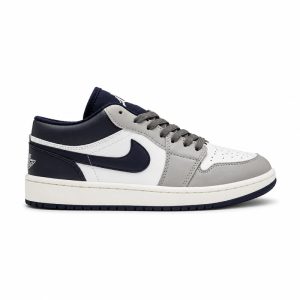 کفش و کتانی مردانه و زنانه مدل NIKE AIR JORDAN 1 رنگ سفید سرمه ای کد 2282
